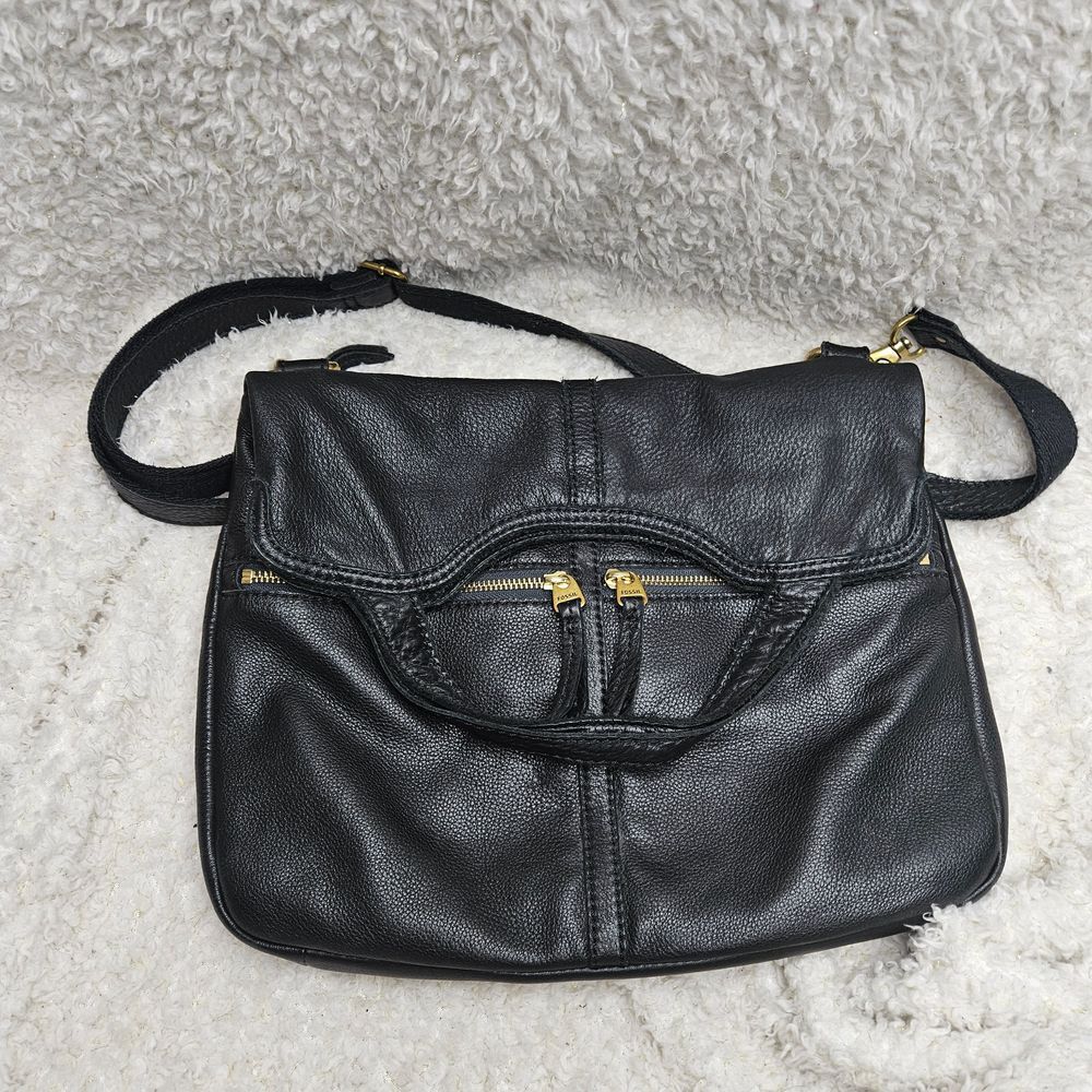 Fossil Erin Black Foldover Crossbody Purse